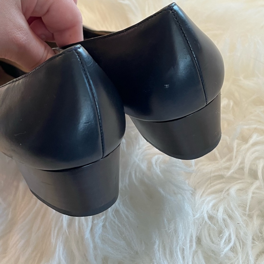 VTG Salvatore Ferragamo Women’s 9.5 3A Narrow/Slim Navy Blue Vara Leather Pumps - Picture 9 of 11